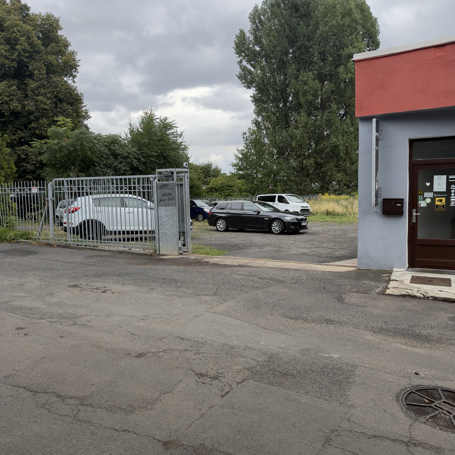 Pepitu 26 – parkoviště